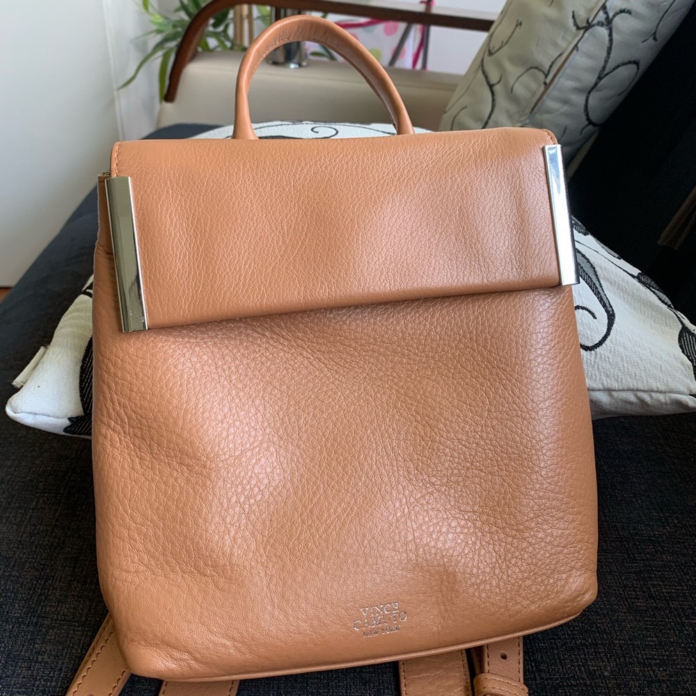 Vince camuto Backpack Tan - Picture 2 of 10